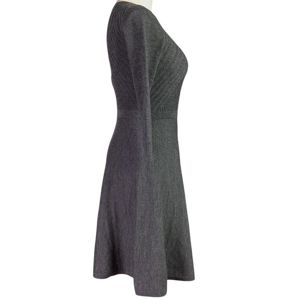 Talbots Sweater Dress Women XS Gray Merino Wool 3/4 Sleeve Fit Flare Pullover - Picture 3 of 7